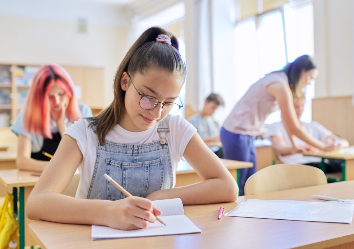 What Makes a Good Academic Writing? Good Academic Writing